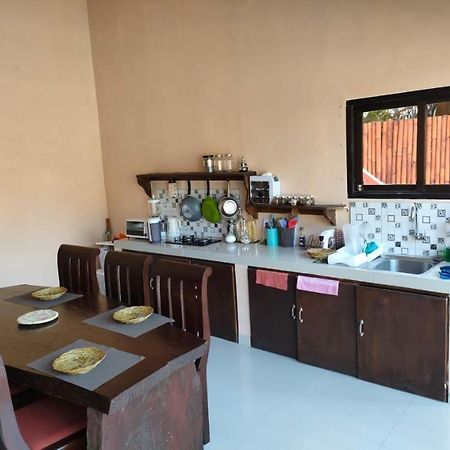 The Jade Garden - Your Home In Gili Air New House! Eksteriør billede
